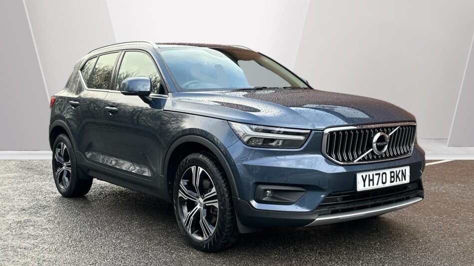 Volvo Xc40 2.0 B4P Inscription Pro 5dr Auto Petrol Estate